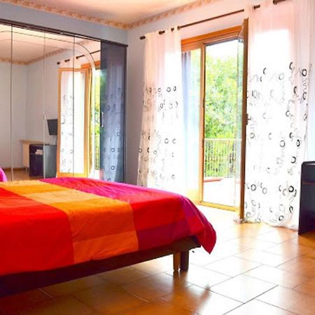 B&B Le Tre Rose Di Maria Pedara Dış mekan fotoğraf